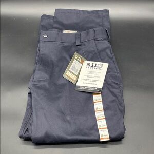 NWT 5.11 Tactical Men's Fire Navy Company Pant 2.0 38 Unhemmed